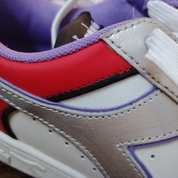 Diadora Kids Sneakers in Blue, White, and Red - Picture 3 of 7